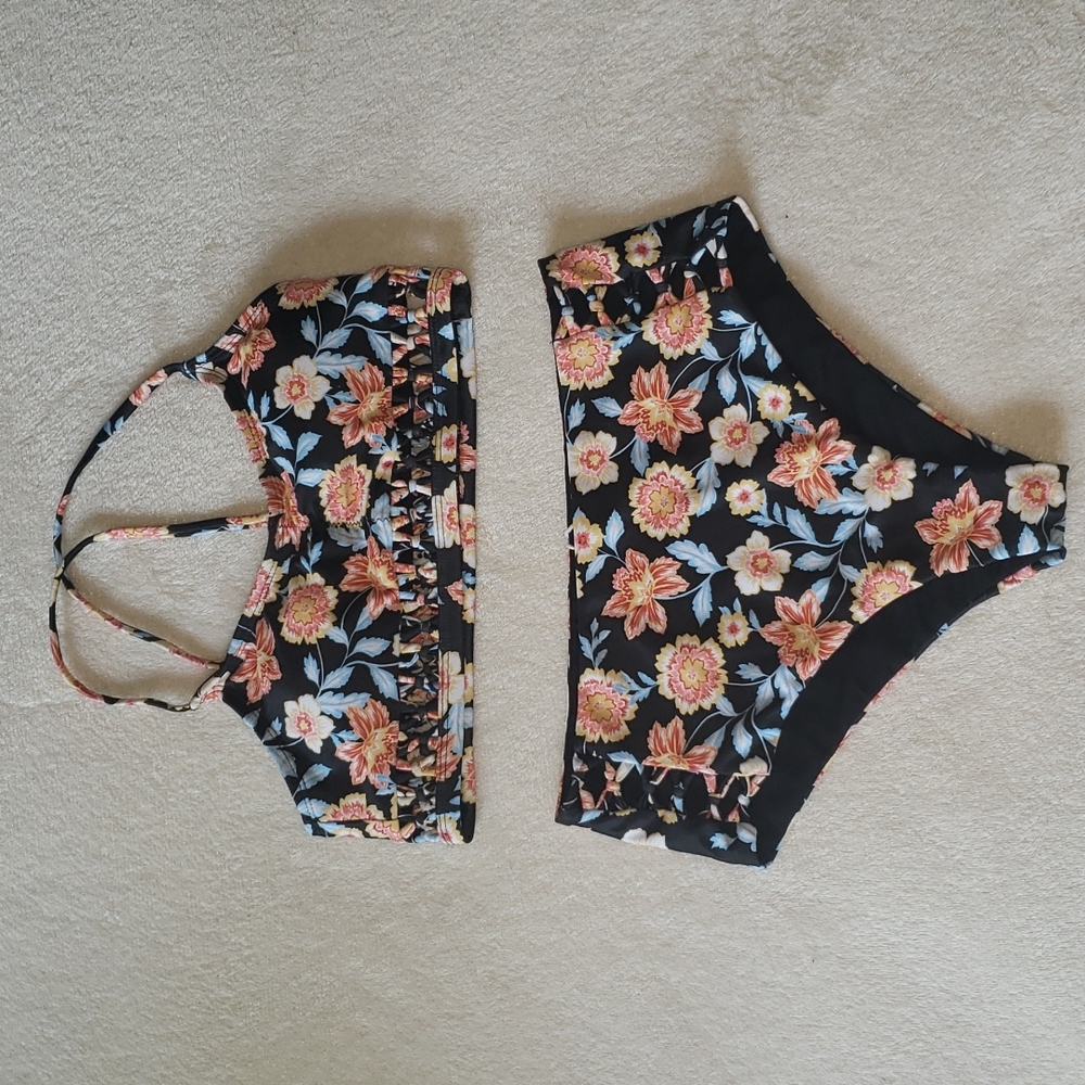 Full Tilt Swim Floral 2 Piece Bikini 12